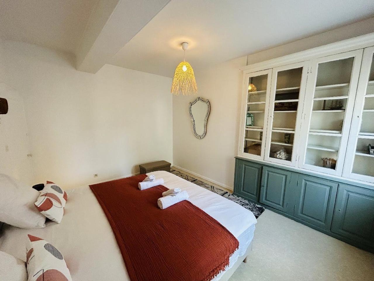 Lange Au Sourire Tournelles Cathedrale Apartment Реймс Екстериор снимка